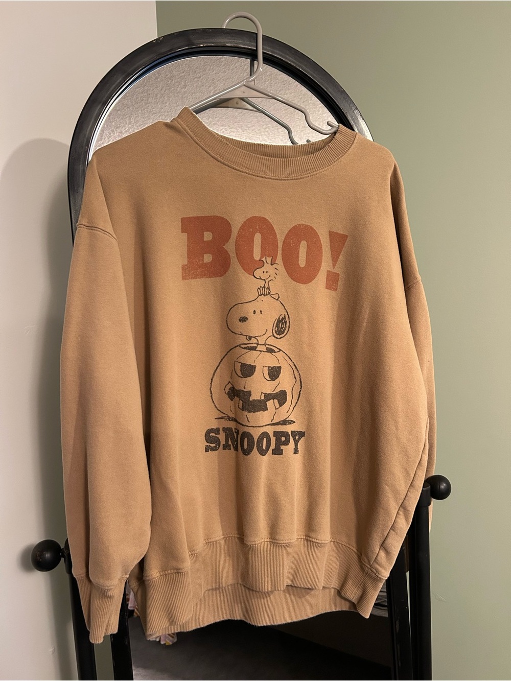 American Eagle Outfitters Tan Snoopy 'BOO!' Graphic Crewneck